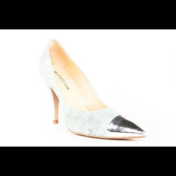 Top Heels Co Heaven Light Green Pumps - Picture 5 of 6